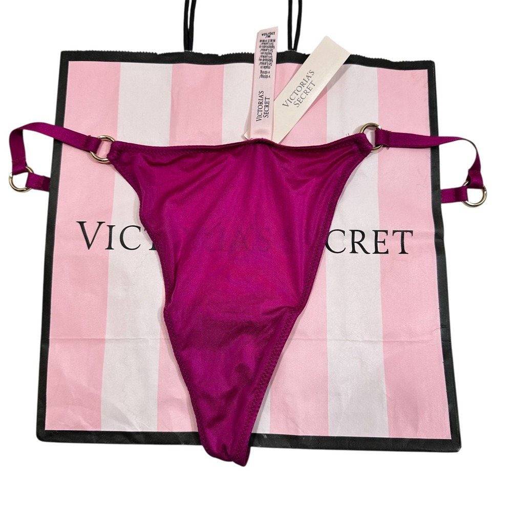 NWT Victoria's Secret Thong Panty Fuchsia Pink Gold Ring Detail V String Size M
